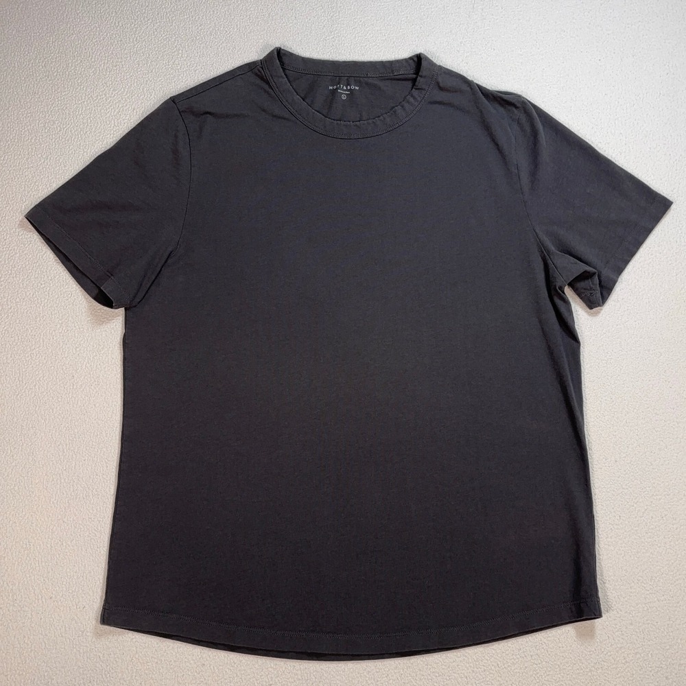Mott & Bow Curved Hem Driggs T-Shirt Men's L Gray 100% Cotton Everyday Tee